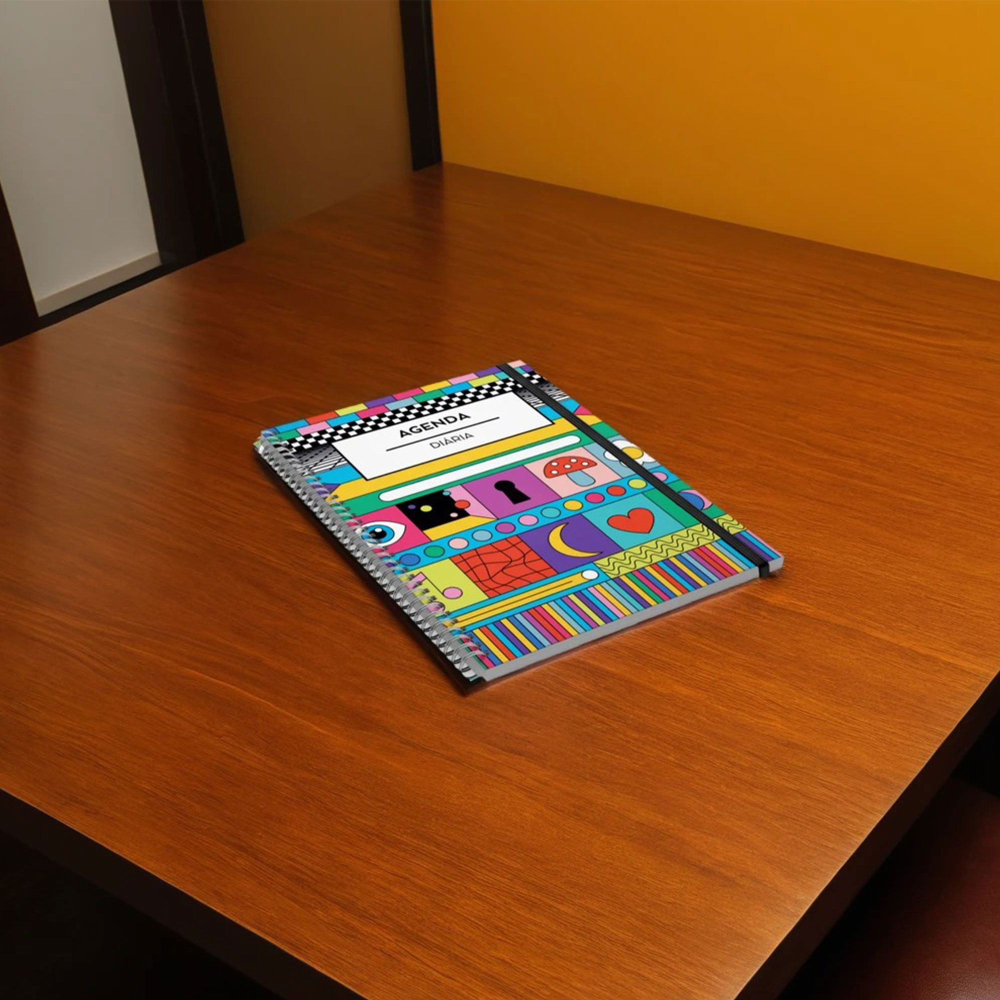 AGENDA DI�RIA A5 CAPA PP C/EL�STICO PERSONALIZ�VEL