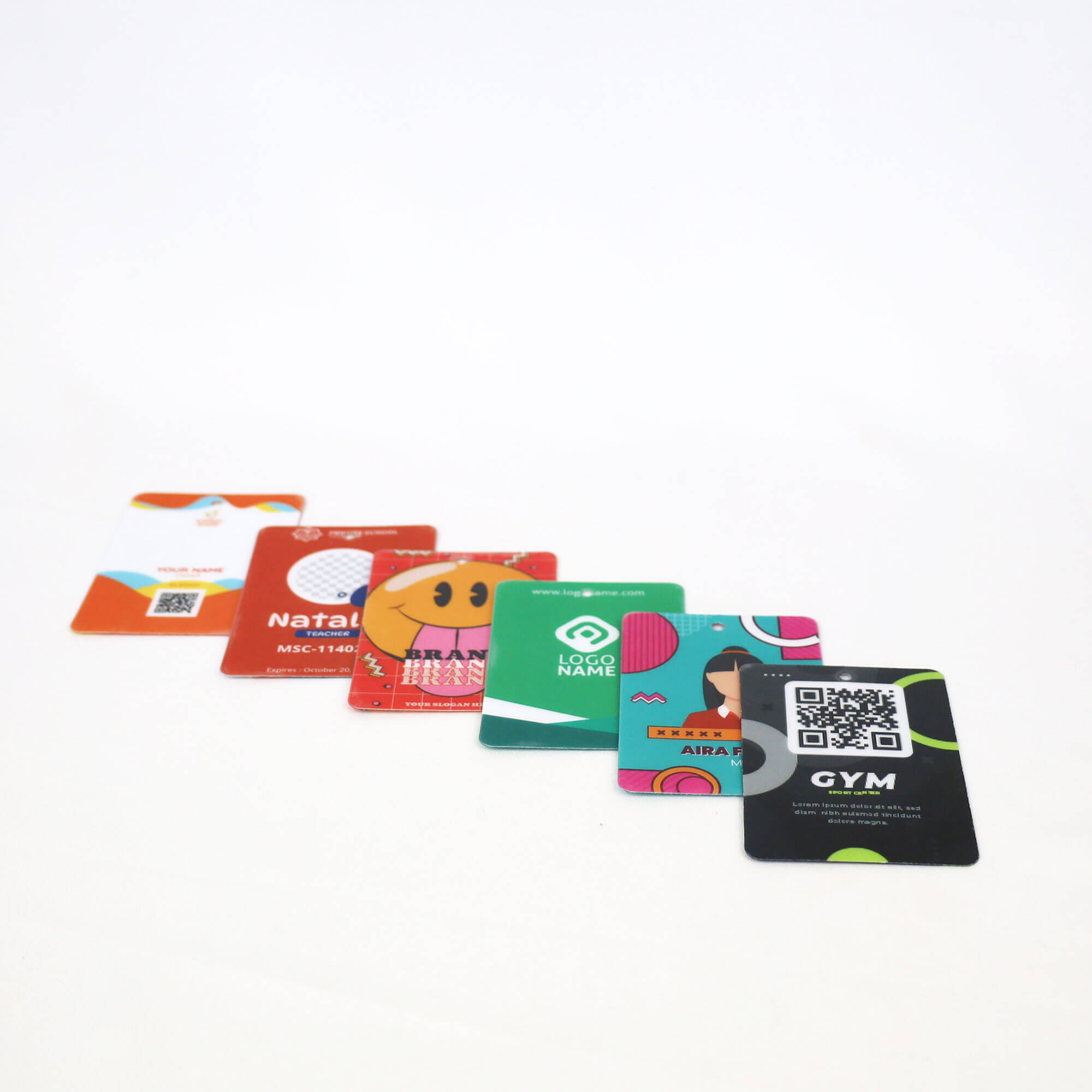 CREDENCIAL EM PP 10X7CM PERSONALIZ�VEL